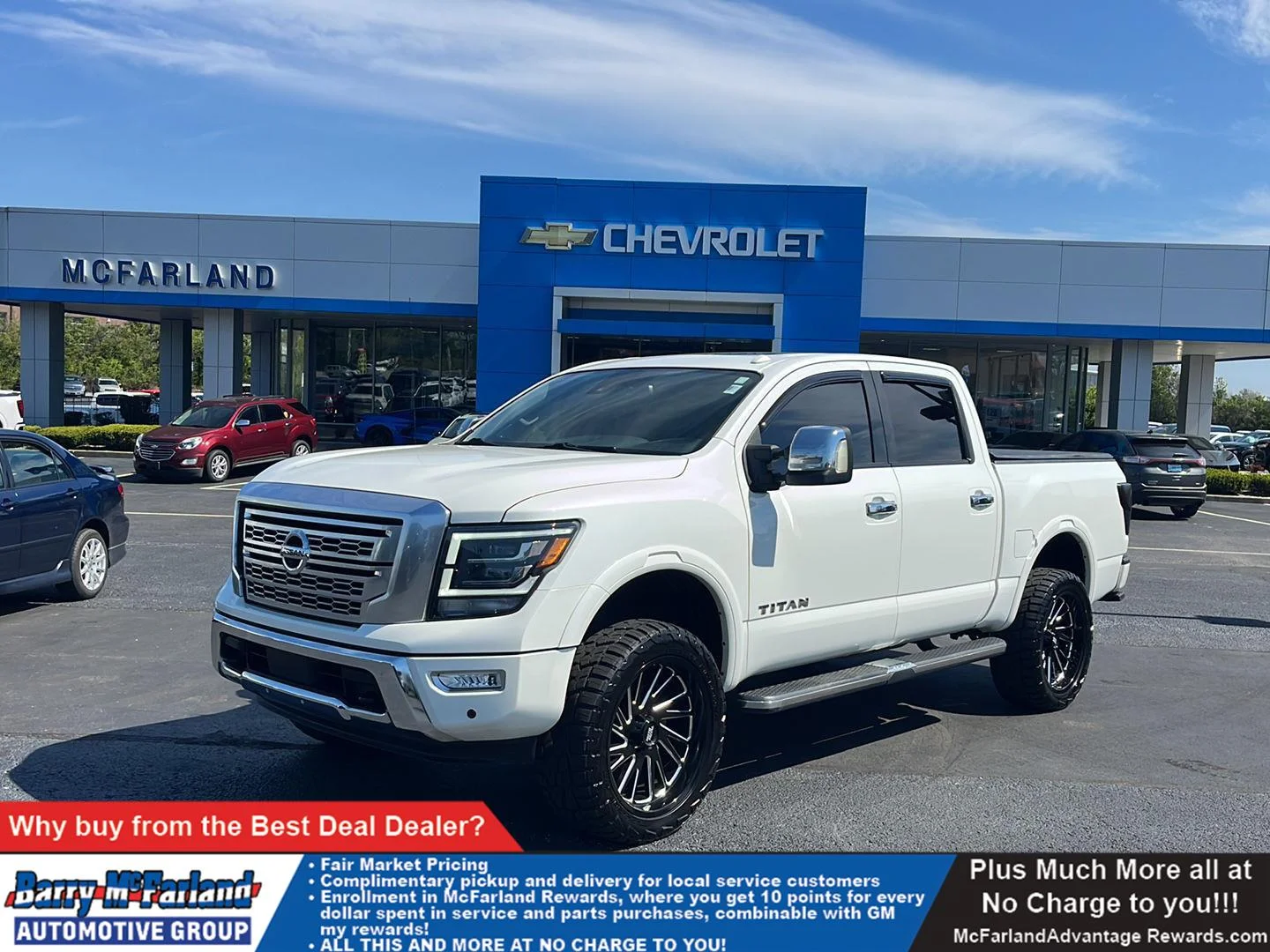 Used 2021 Pearl White Nissan Platinum Reserve image 1