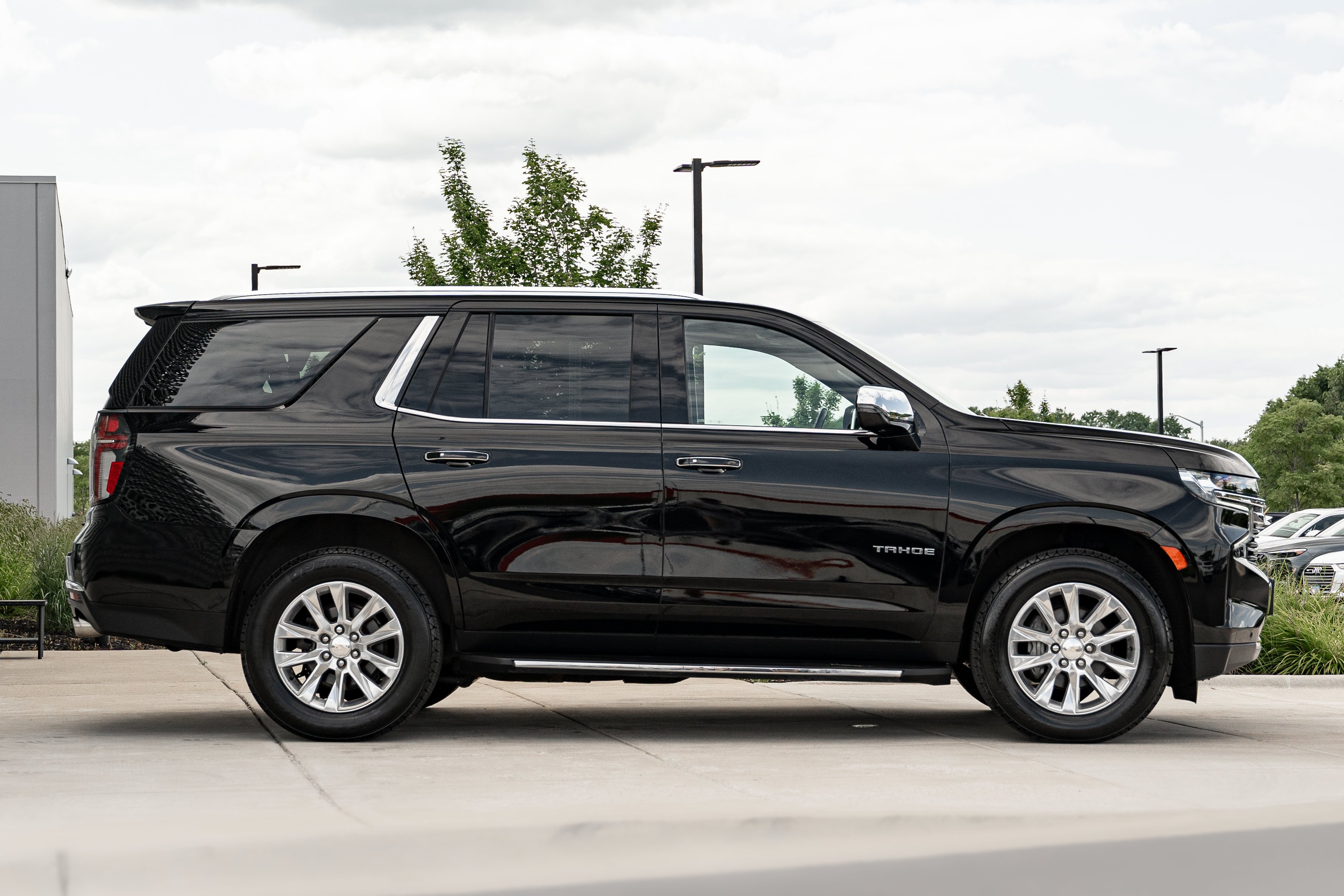 Used 2021 Black Chevrolet Premier image 3