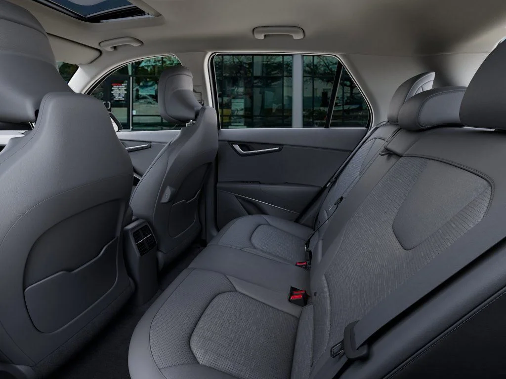 2025 Kia Niro Wave - Photo 18