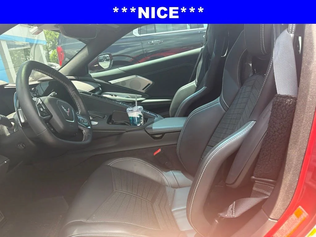 Used 2022 Red Mist Metallic Tintcoat Chevrolet 2LT image 9