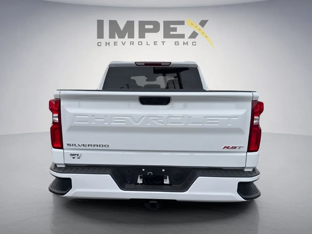 Used 2026 Summit White Chevrolet RST image 4
