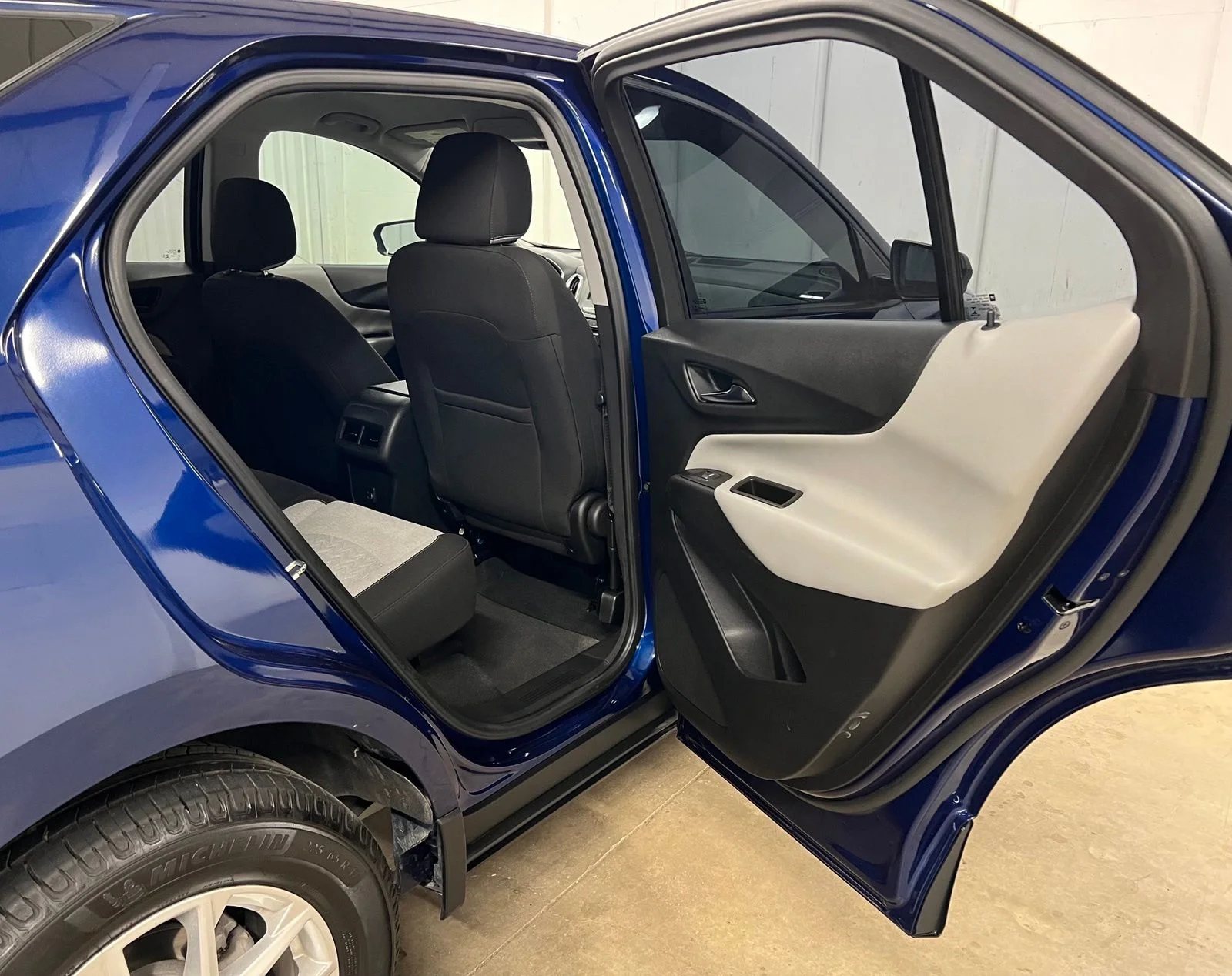Used 2023 Blue Chevrolet LS image 19
