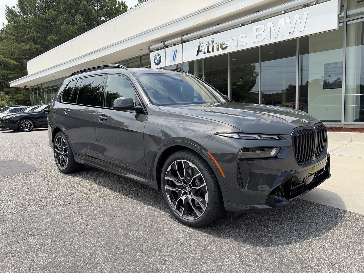 New 2027 Dravit Grey Metallic BMW xDrive40i image 2