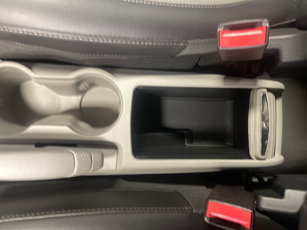 Used 2016 White Buick Premium image 25