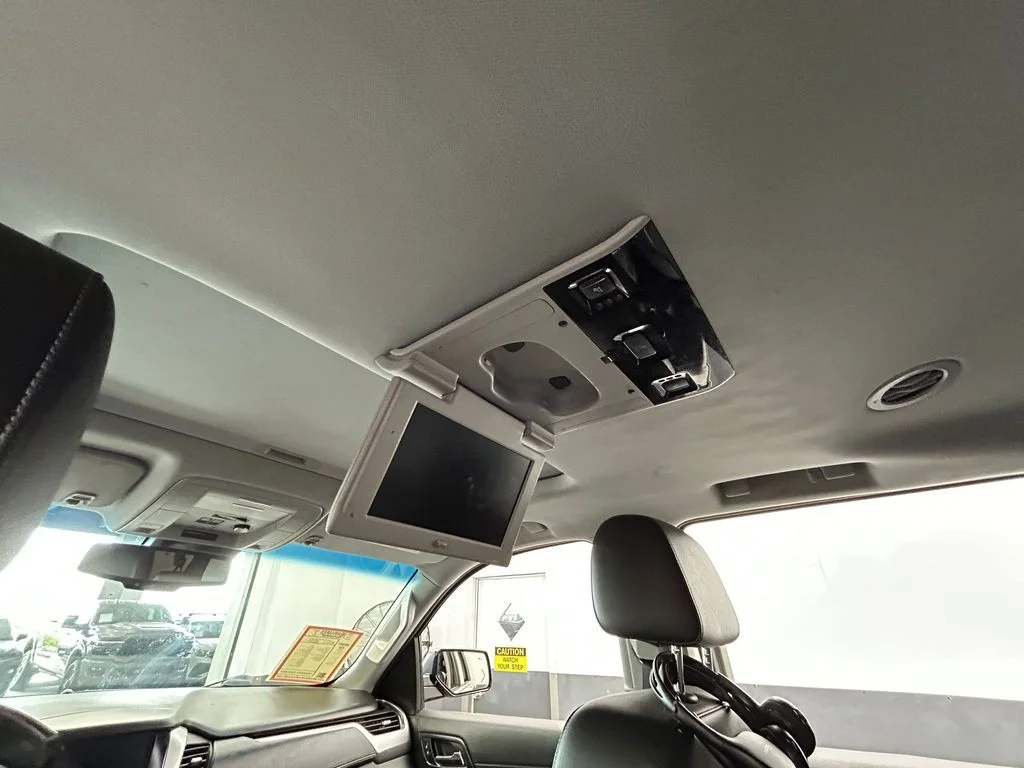 Used 2020 Shadow Gray Metallic Chevrolet LT image 41