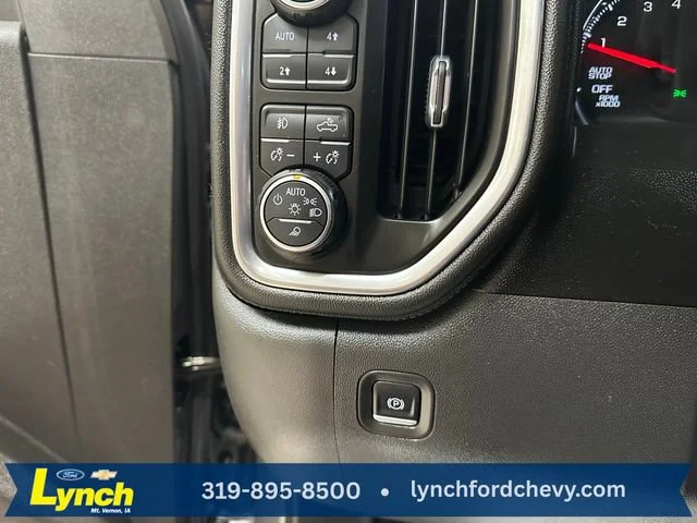Used 2021 SATIN STEEL METALLIC Chevrolet LT Trail Boss image 19