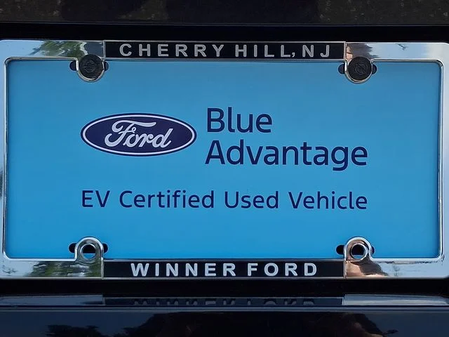 Certified Used 2021 Dark Matter Gray Matallic Ford Premium image 31