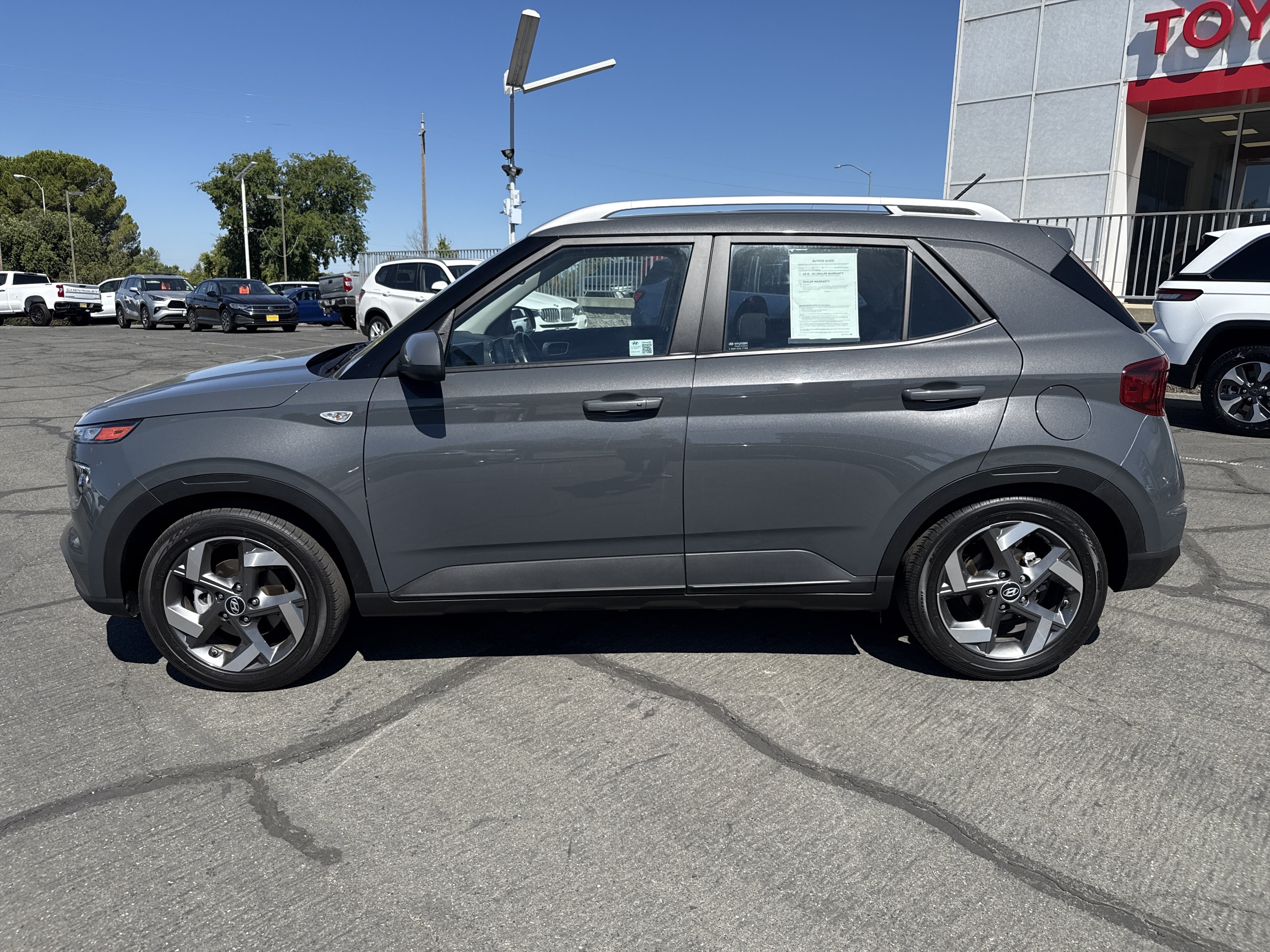 Used 2025 Gray Hyundai SEL image 2