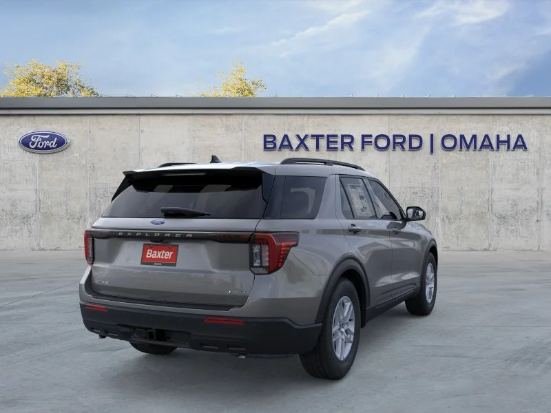 New 2026 Carbonized Gray Ford Active image 45