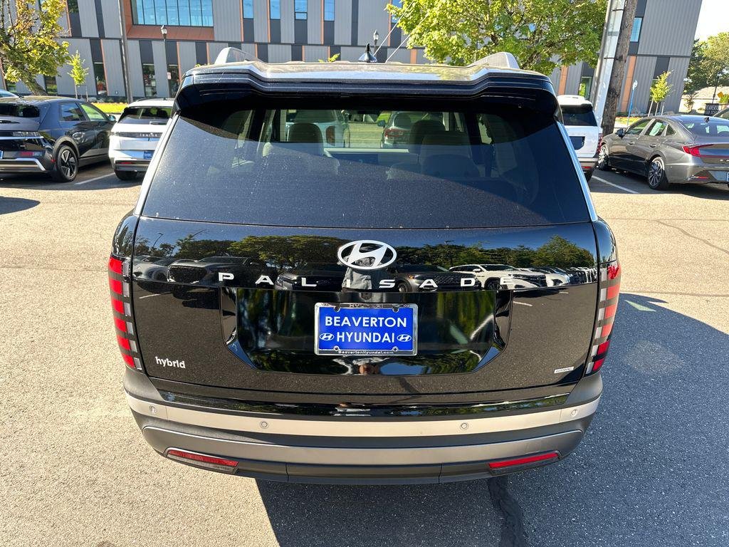 New 2026 Black Hyundai SEL 7P image 5
