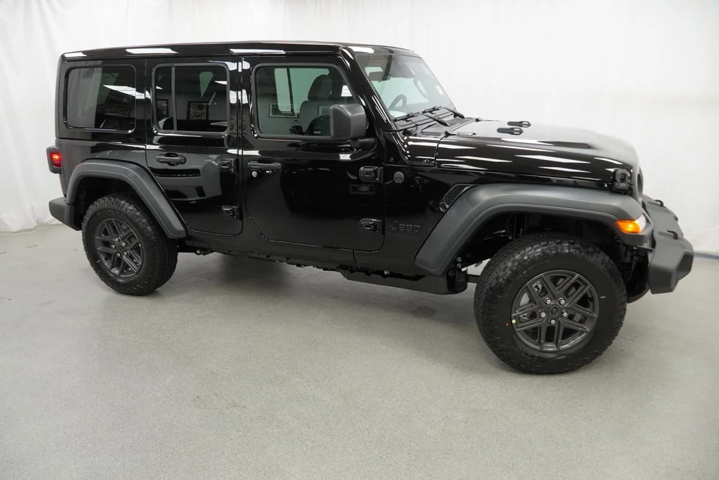 New 2027 Black Clear-Coat Paint Jeep Sport image 9
