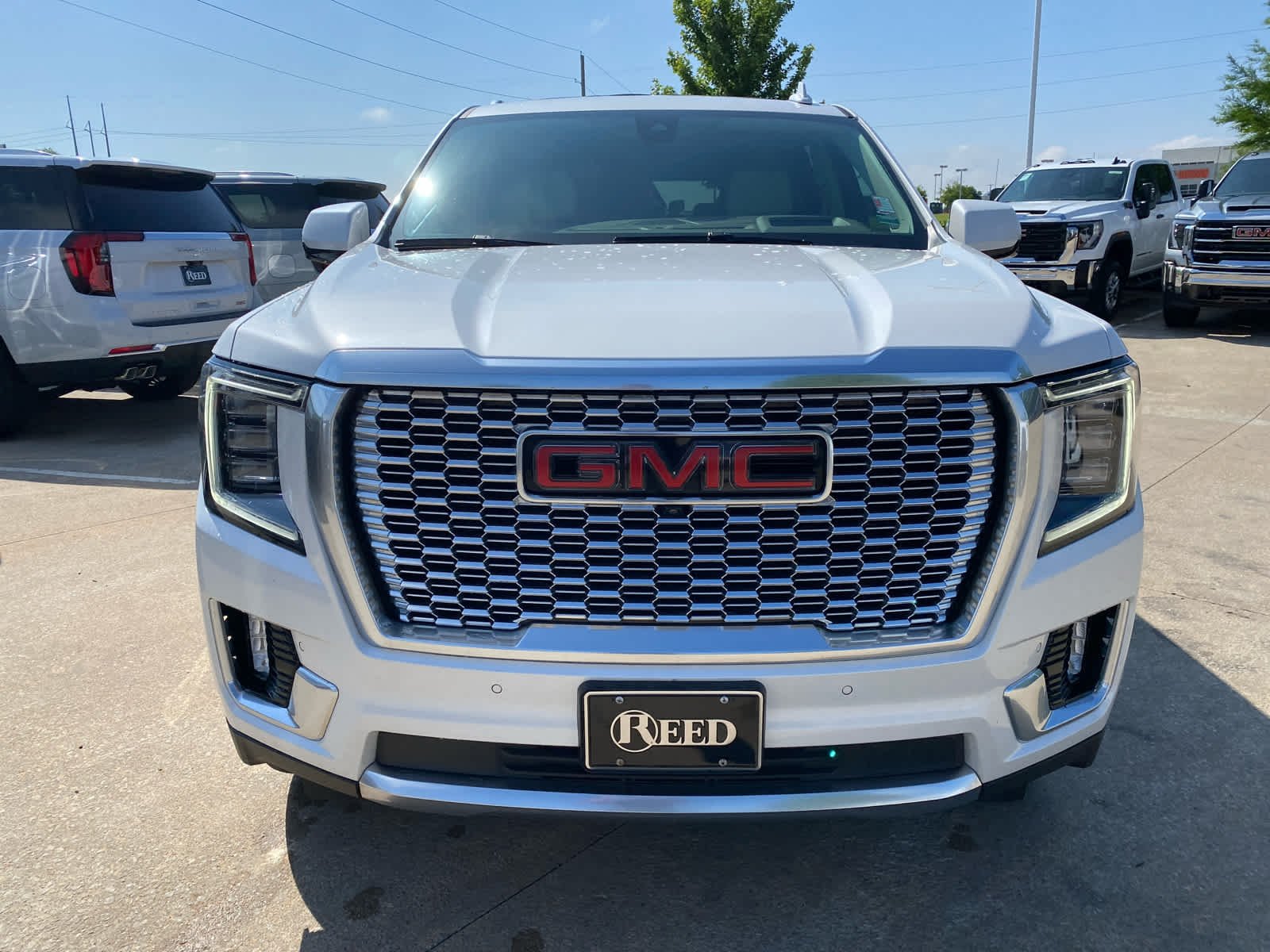 Used 2021 GMC Yukon Denali with VIN 1GKS2DKL7MR316759 for sale in Kansas City