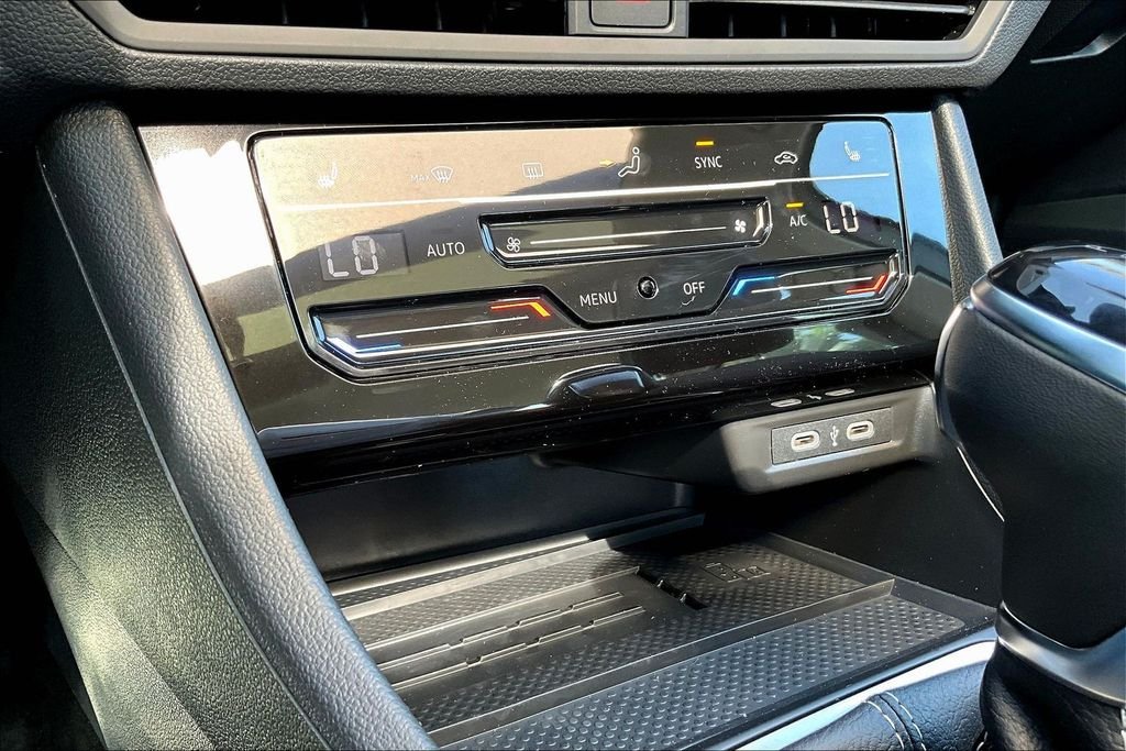 New 2026 Gray Volkswagen 1.5T SE image 14