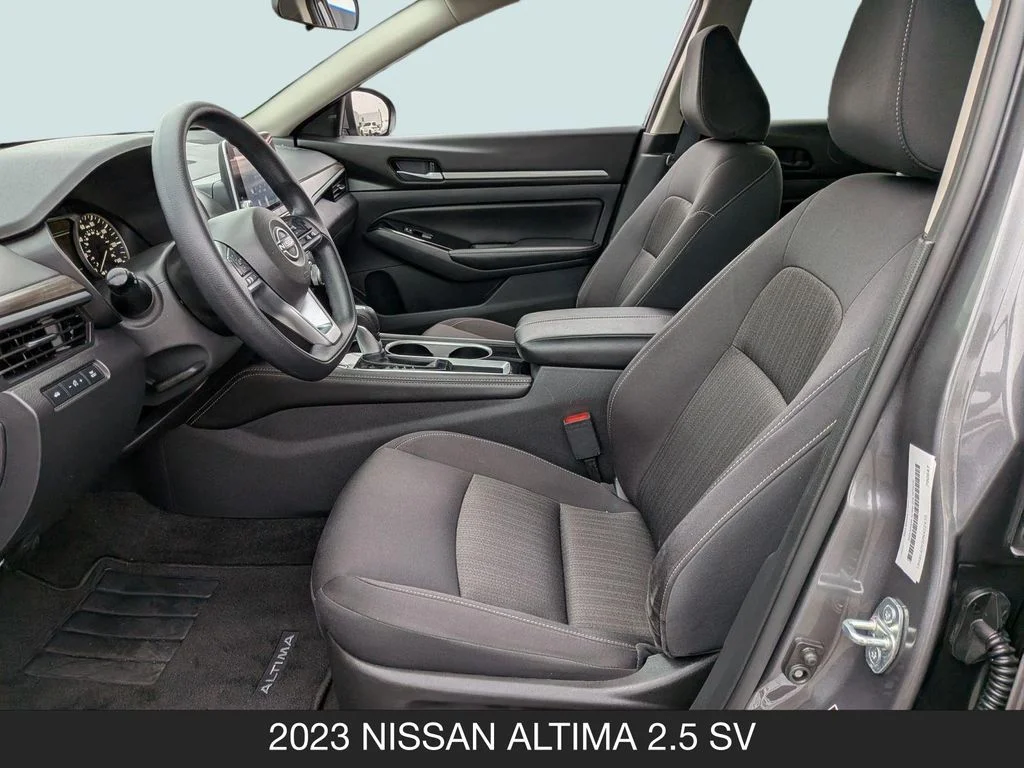 Used 2023 Gray Nissan 2.5 SV image 14
