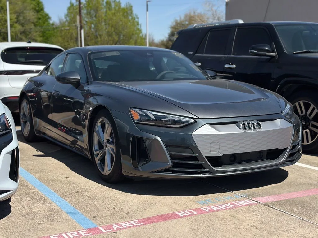 2022 Audi e-tron GT Premium Plus quattro's photo
