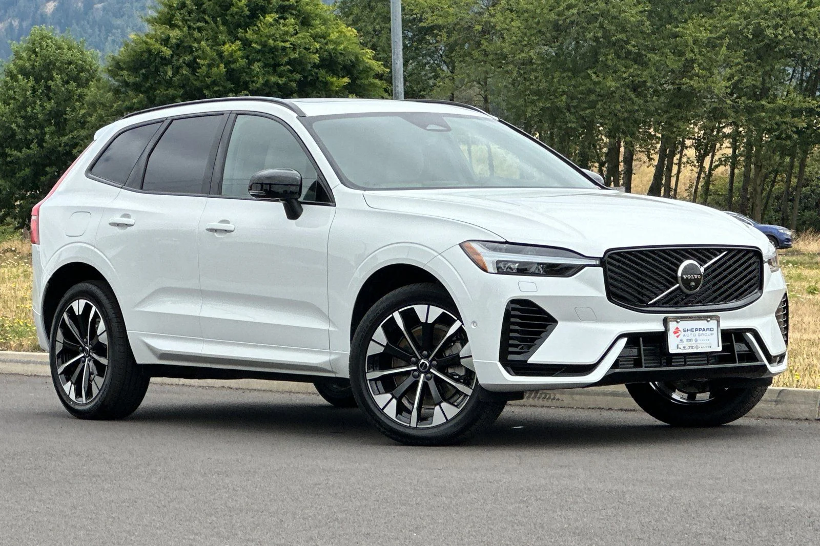 2026 Volvo XC60 Plug-In Hybrid