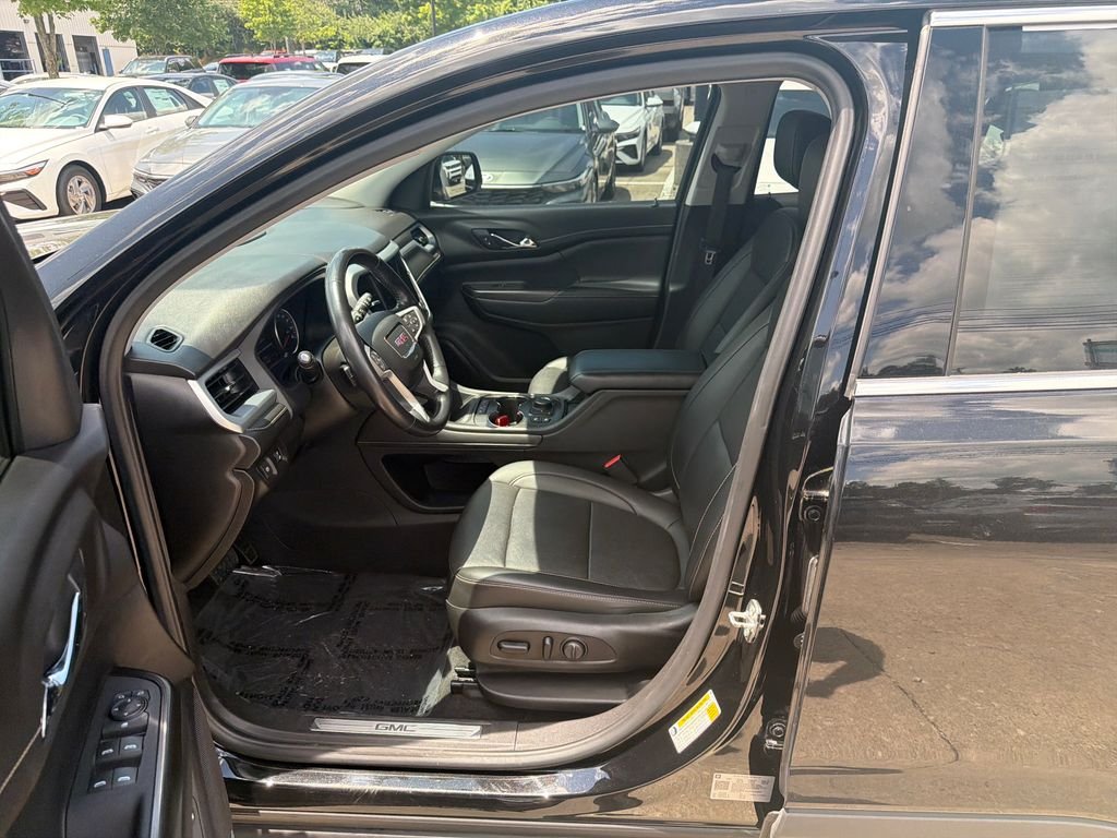 Used 2021 Black GMC SLT image 13
