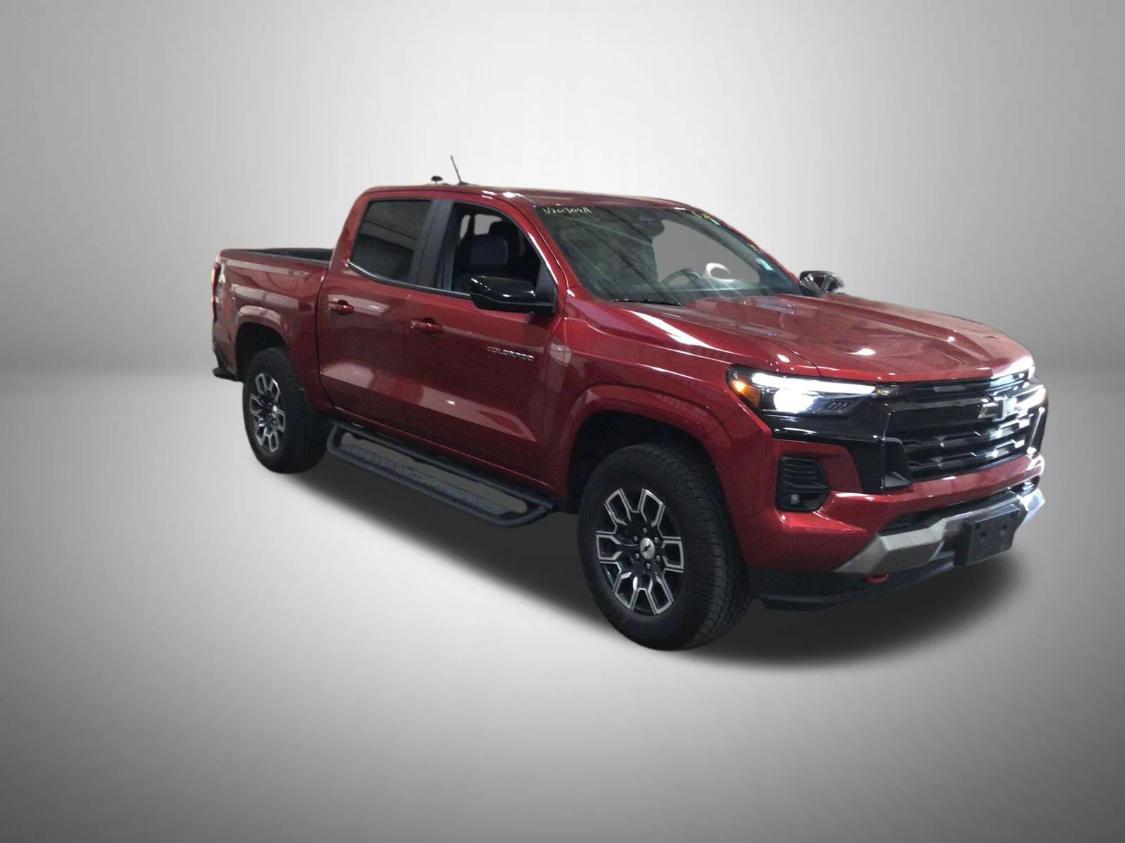 Used 2024 Red Chevrolet Z71 image 1