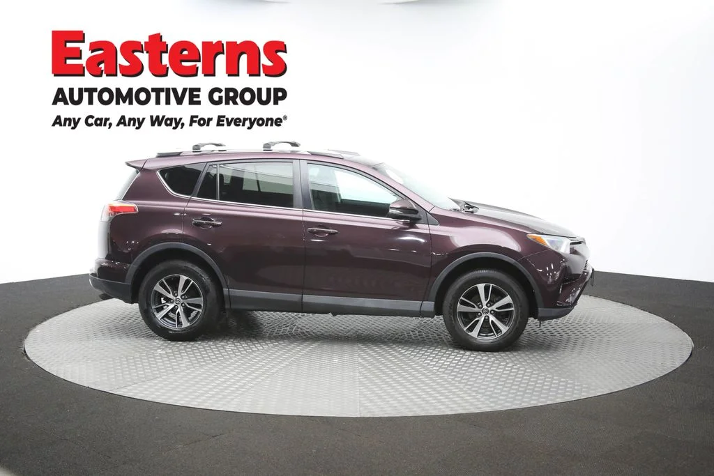 Used 2016 Black Toyota XLE image 47