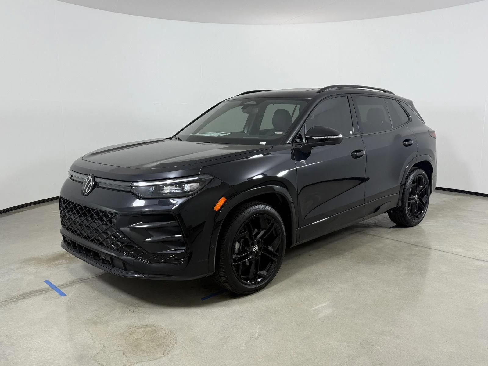 New 2026 BLACK VOLKSWAGEN  image 1