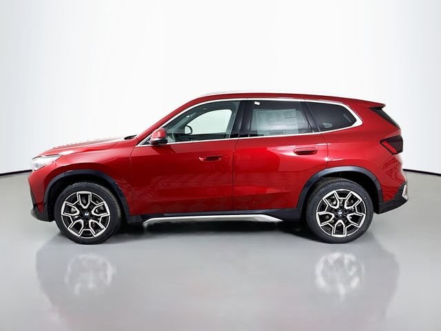 Used 2026 Red BMW xDrive28i image 4