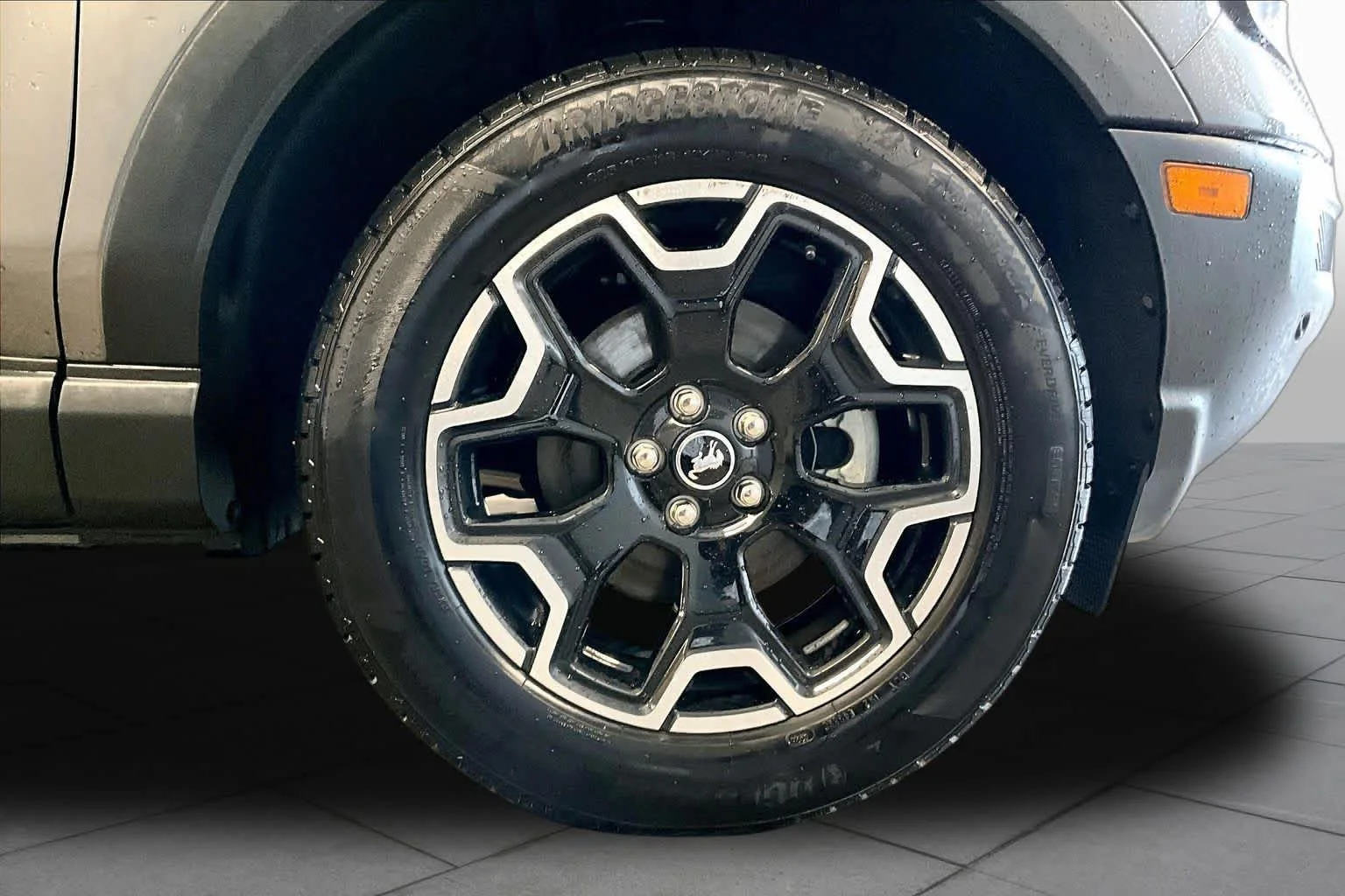 Used 2025 Carbonized Gray Ford Outer Banks image 10
