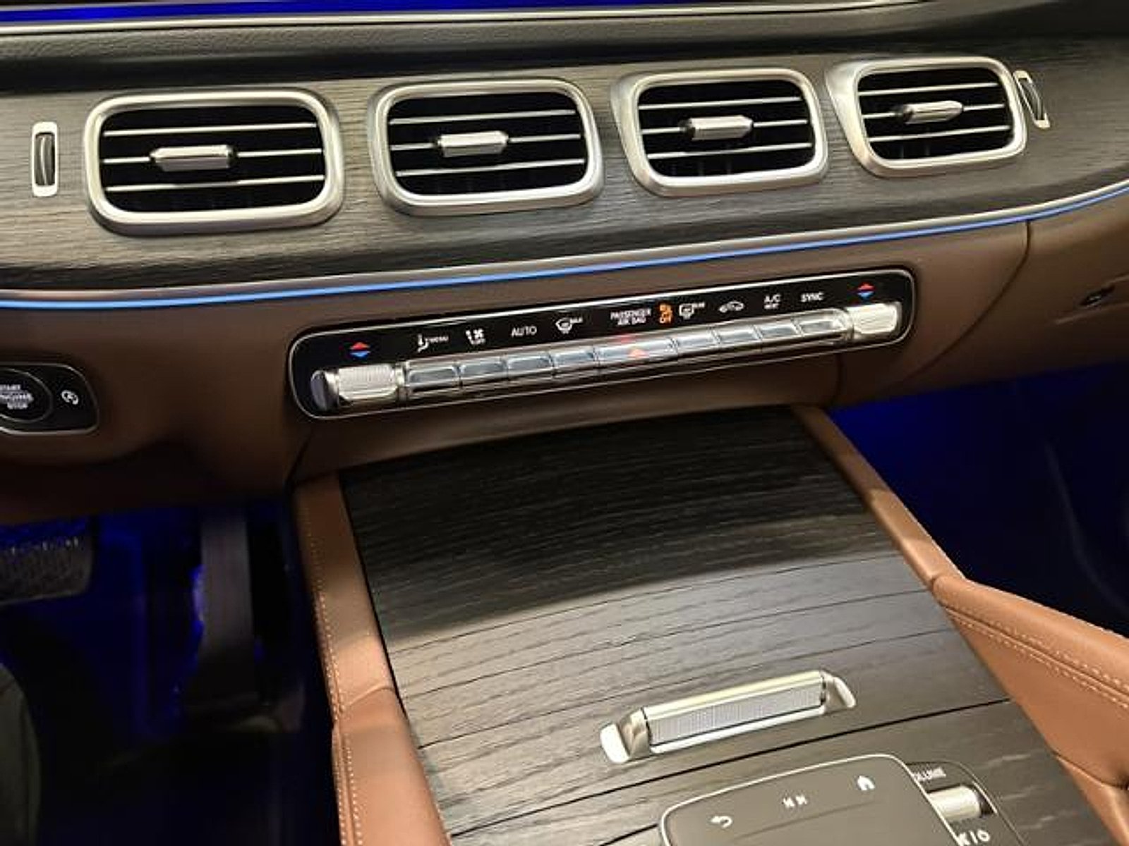 New 2026 Twilight Blue Metallic Mercedes-Benz  image 20