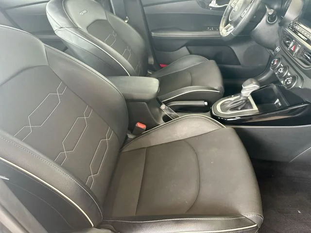 Used 2021 Gray Kia GT-Line image 27