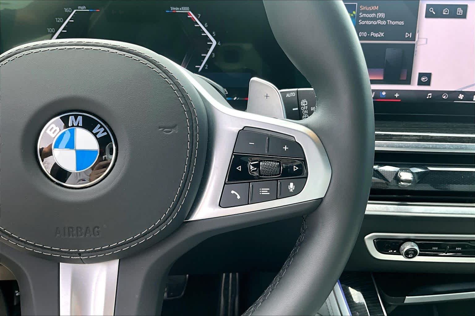 Used 2025 Alpine White BMW xDrive40i image 22