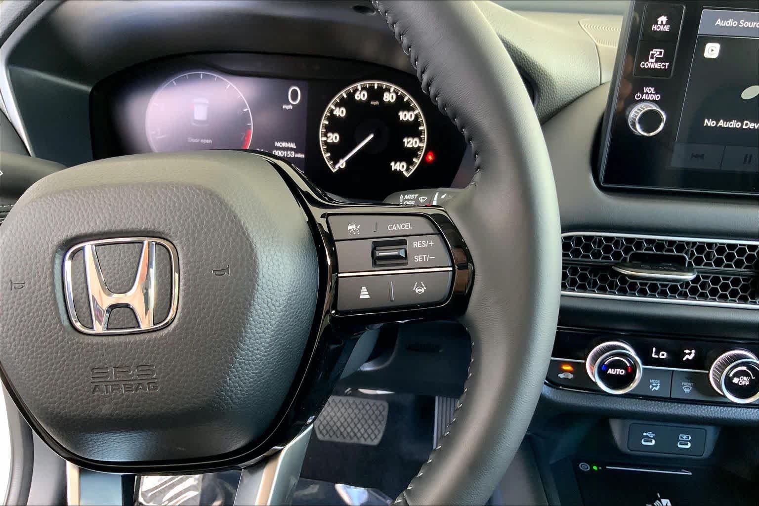 Used 2027 Platinum White Pearl Honda EX-L image 25