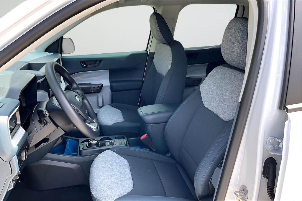 New 2026 Oxford White Ford XLT image 10