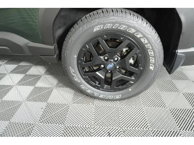 New 2026 DEEP EMERALD GREEN PEARL Subaru Wilderness image 8