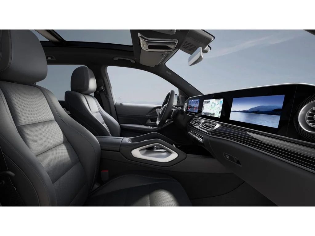 New 2027 White Mercedes-Benz GLS 450 image 4