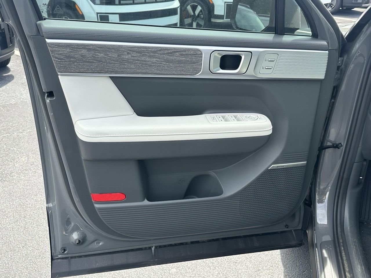 New 2026 Hampton Gray Hyundai Limited 6P image 10