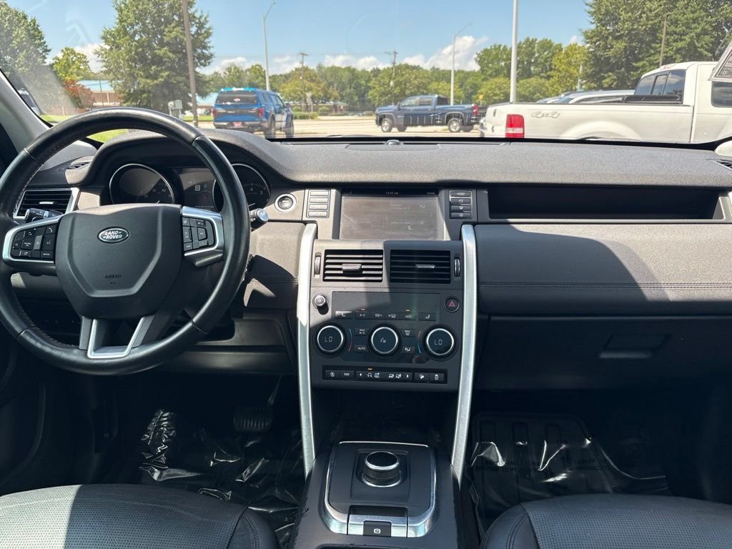 Used 2019 Gray Land Rover  image 8