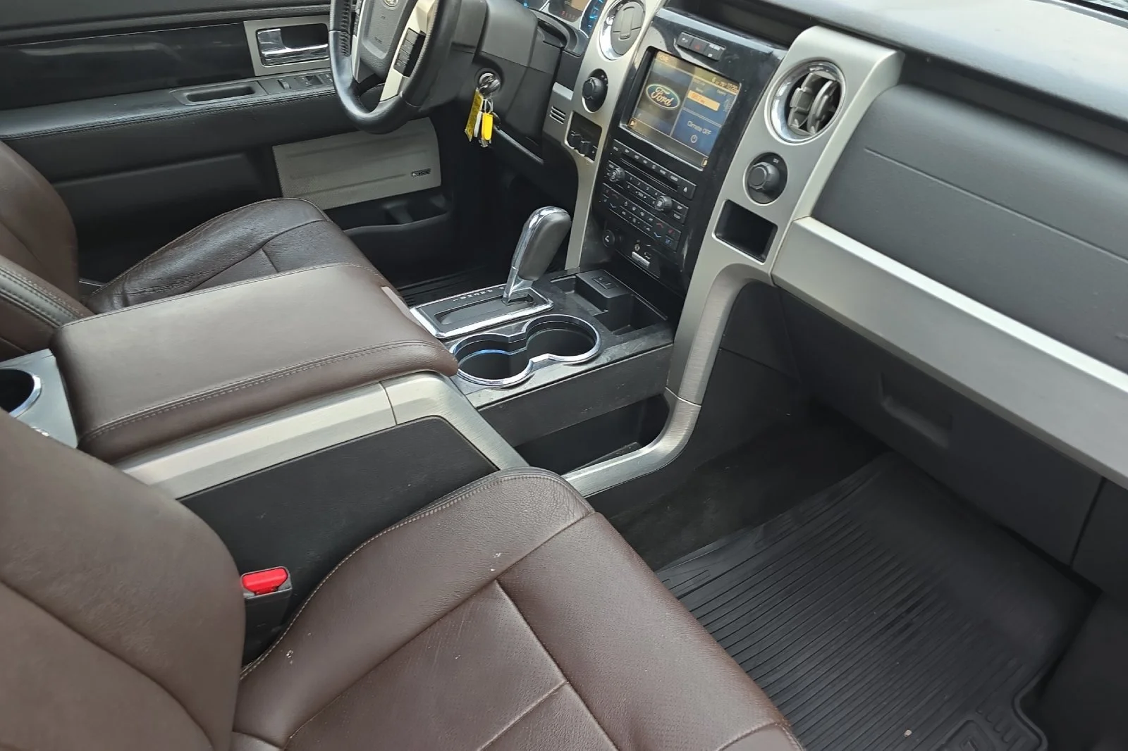Used 2011  Ford  image 14
