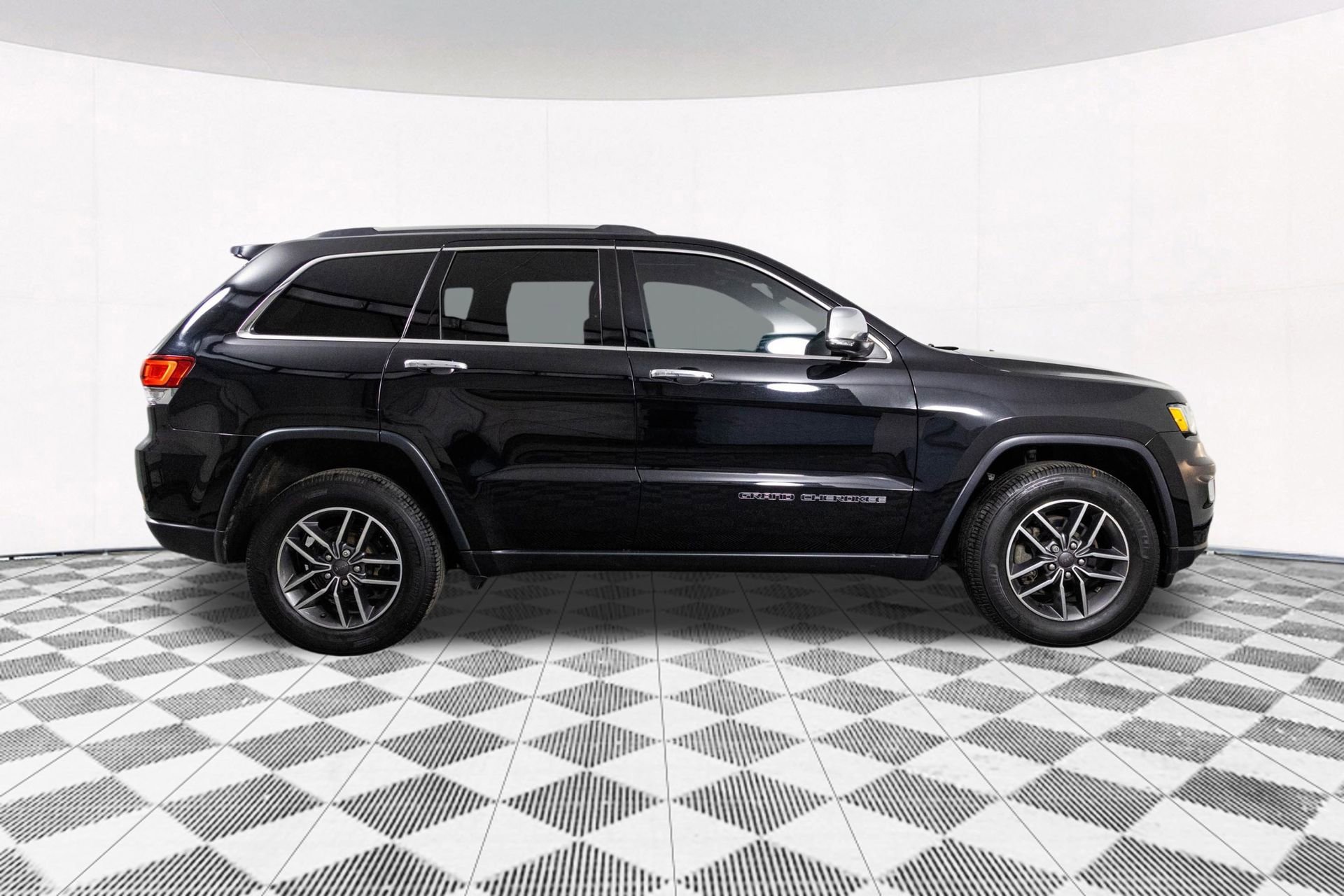 2020 JEEP GRAND CHEROKEE - Image 16