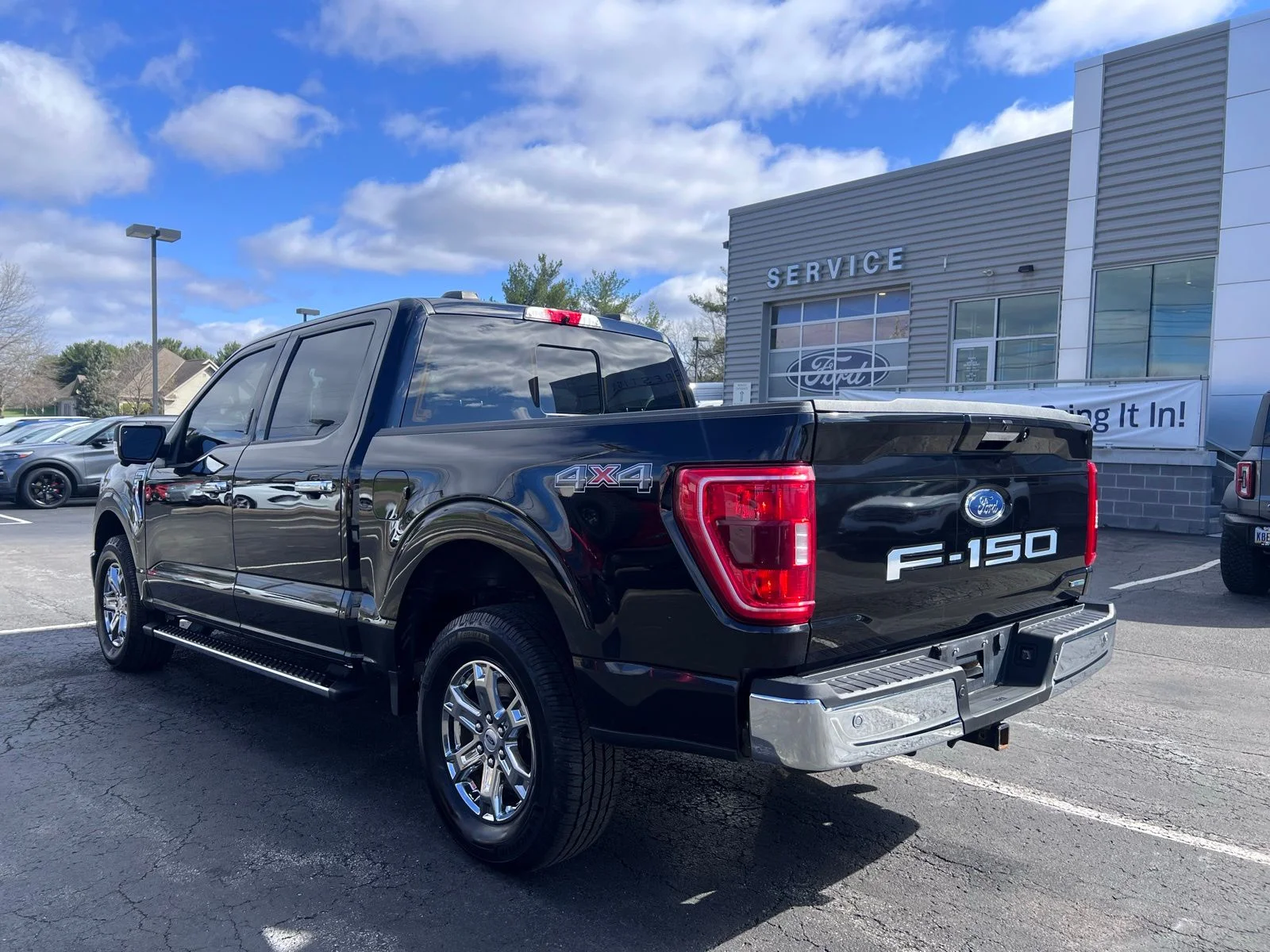 Used 2021 Agate Black Metallic Ford XLT image 6
