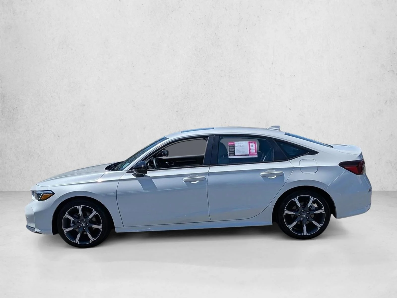 Used 2025 Platinum White Pearl Honda Sport Touring image 9