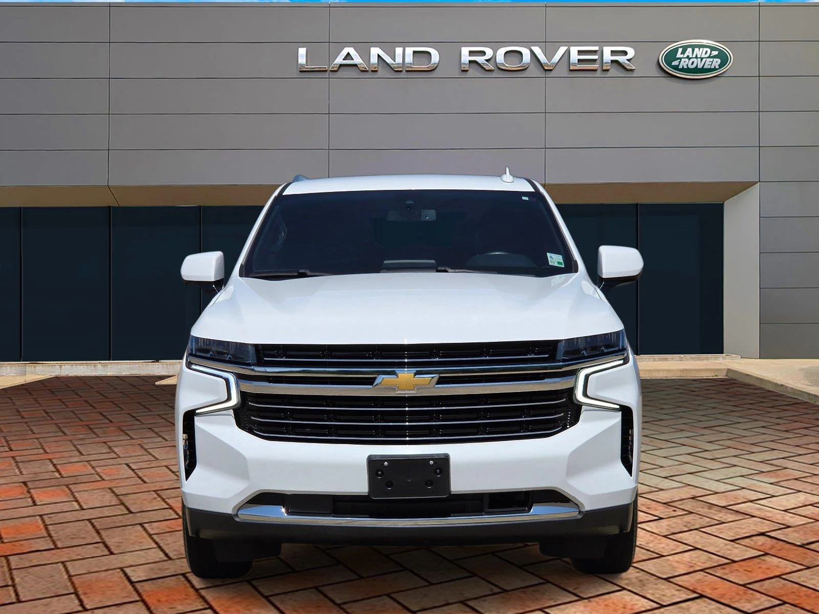 Used 2021 Summit White Chevrolet LT image 2