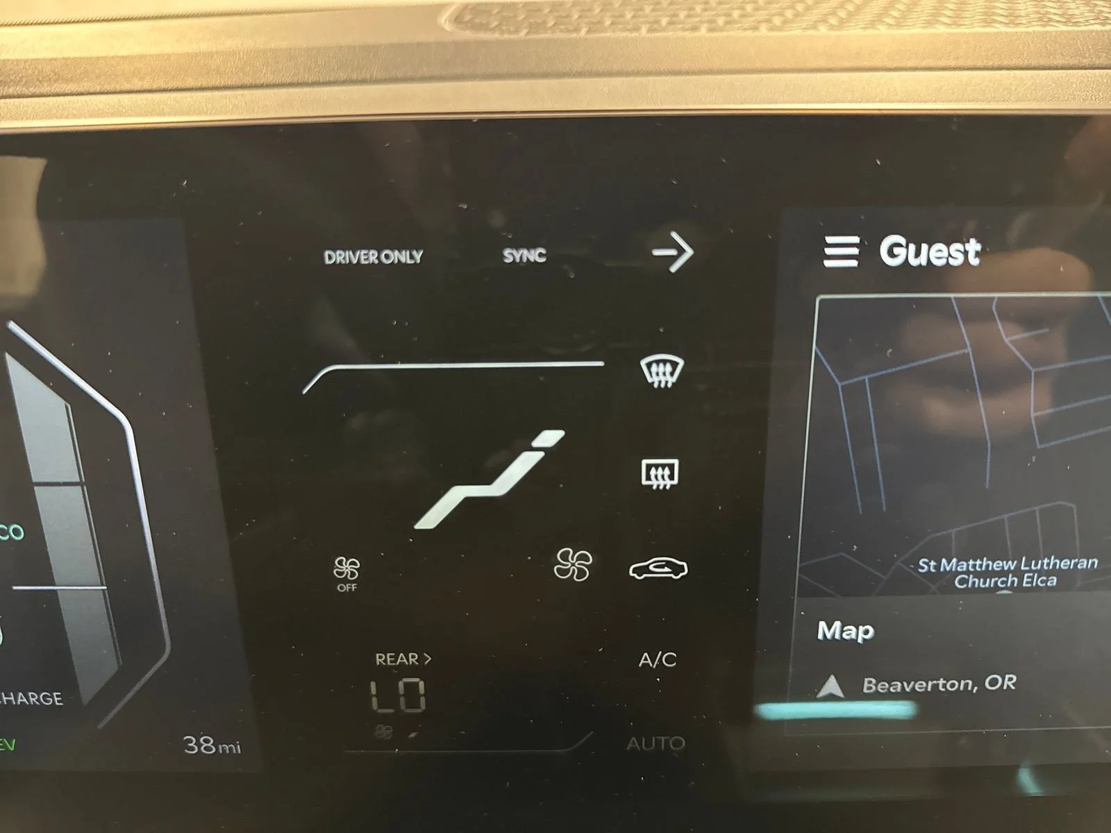 New 2027 Black Jade Green Kia X-Line SX image 25