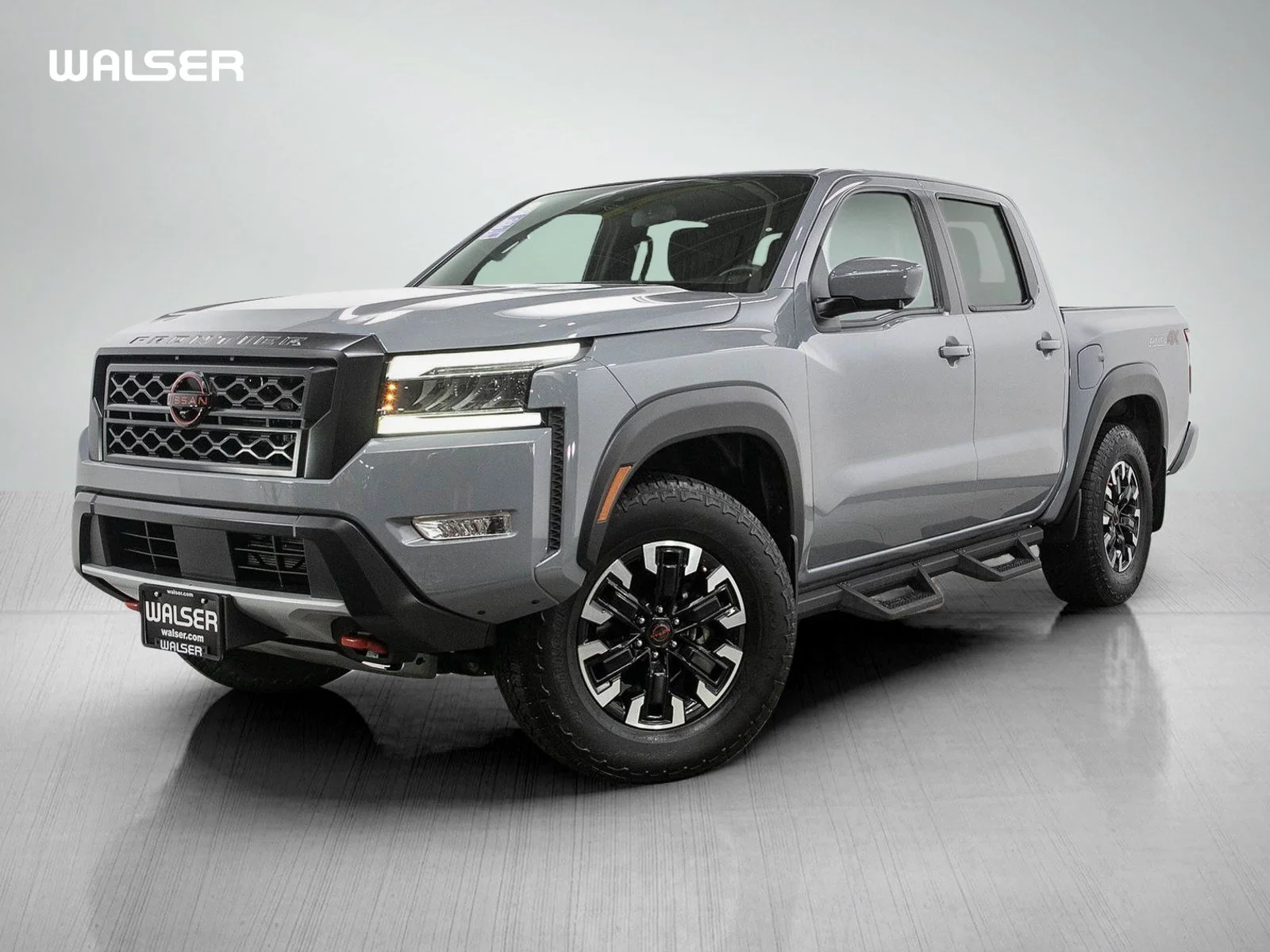 Used 2022 Boulder Gray Pearl Nissan PRO-4X image 1