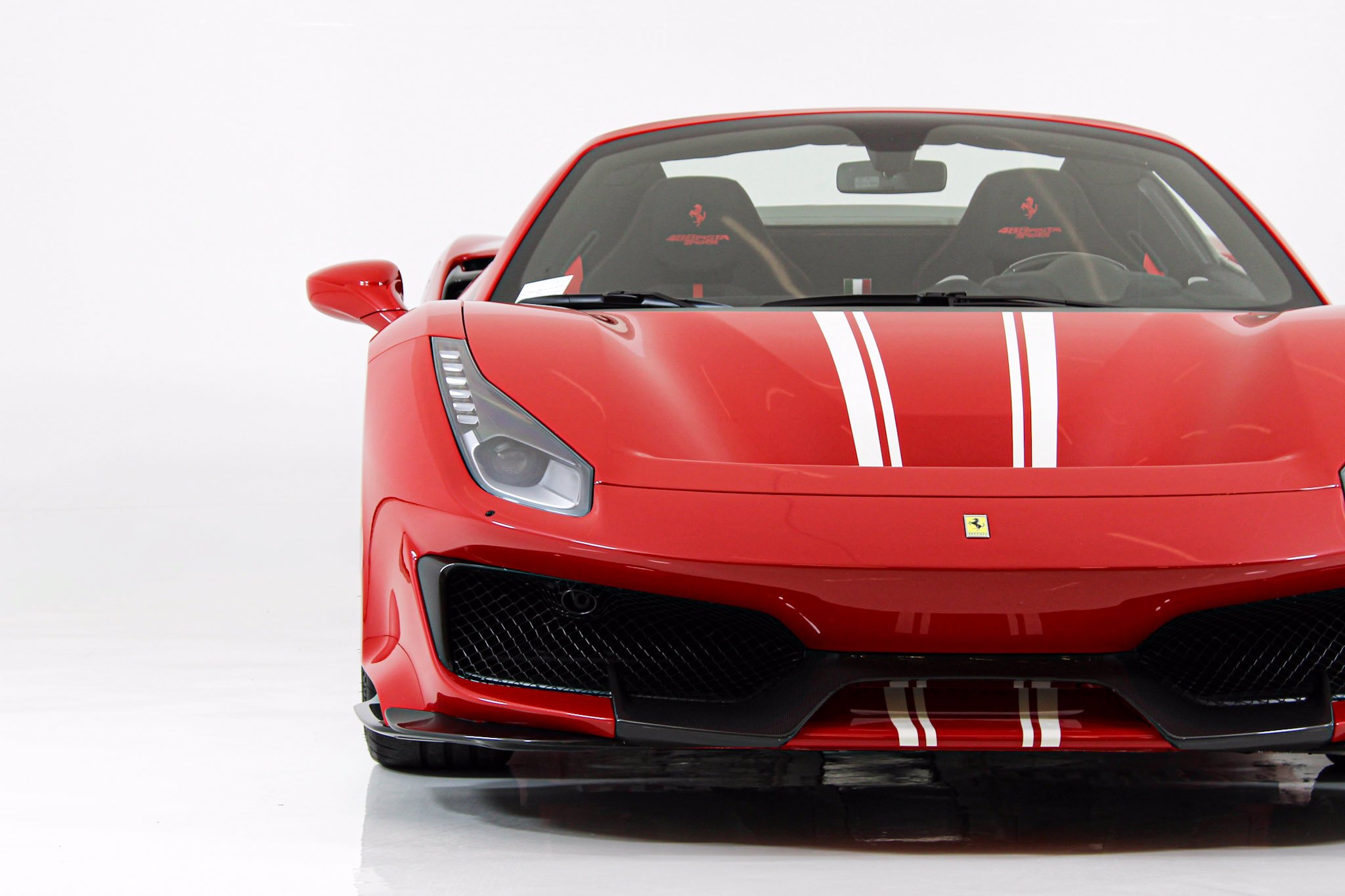 Certified Used 2019 Red Ferrari  image 20