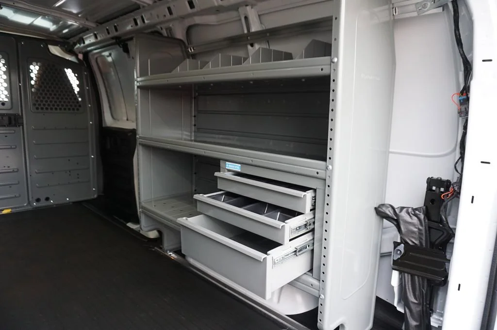 2025 Chevrolet Express Cargo Work Van - Photo 19