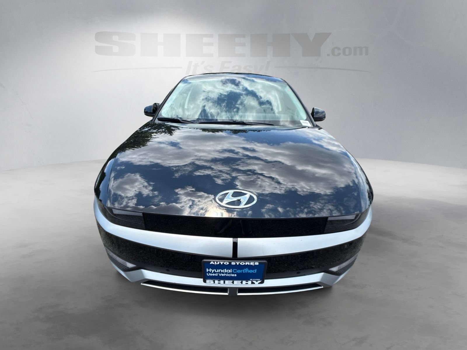 Used 2024 Black Hyundai SEL image 18