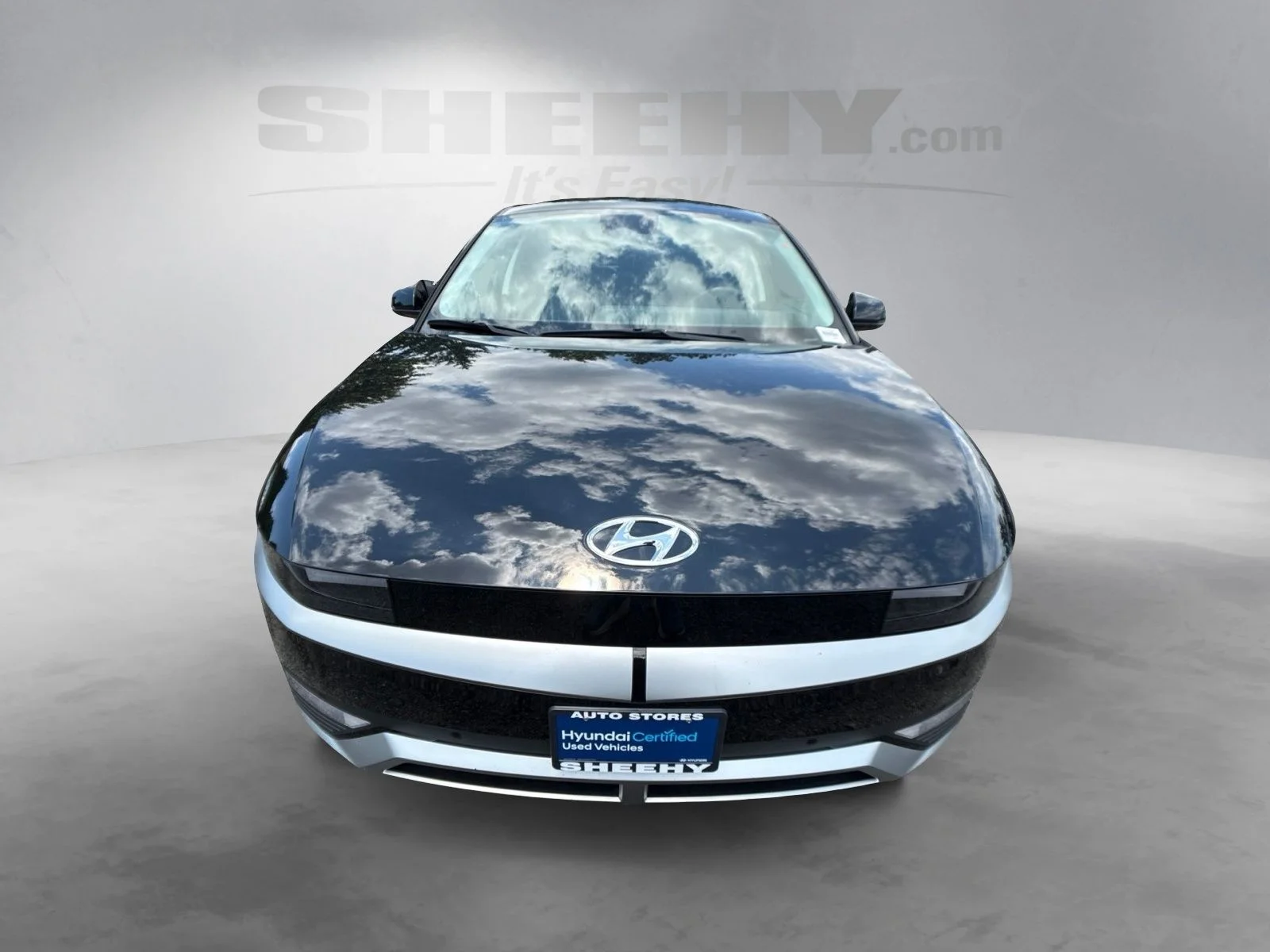 Used 2024 Black Hyundai SEL image 18