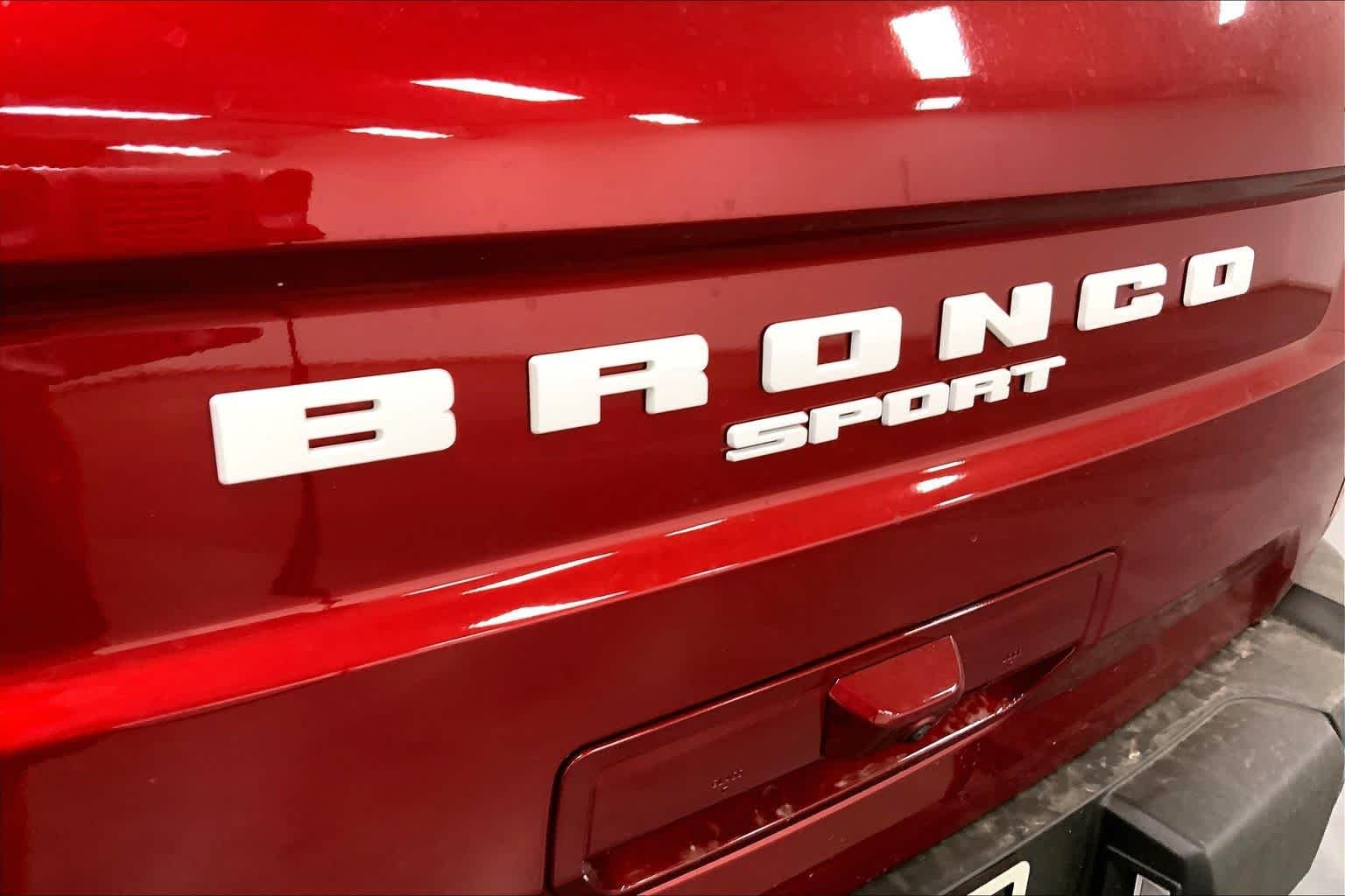 New 2026 Ruby Red Metallic Tinted Clearcoat Ford Badlands® image 12