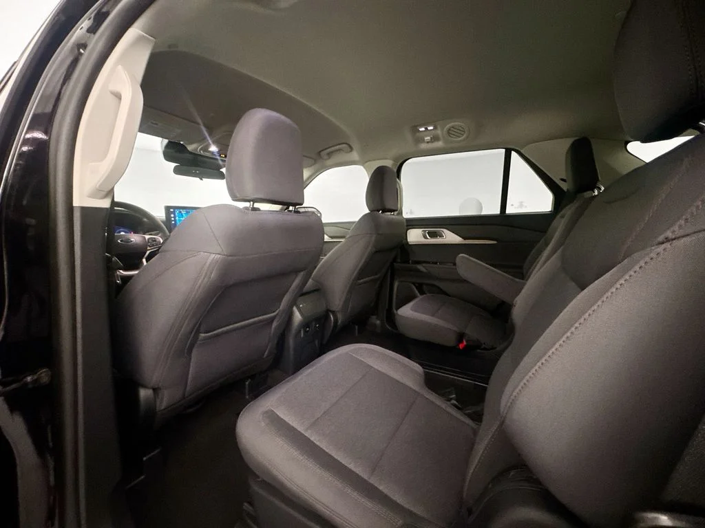 2025 Ford Explorer Active - Photo 24