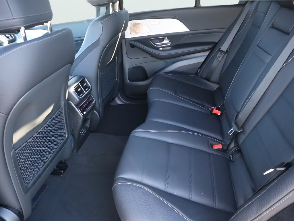 Used 2026 Cirrus Silver Metallic Mercedes-Benz GLE 450 image 22
