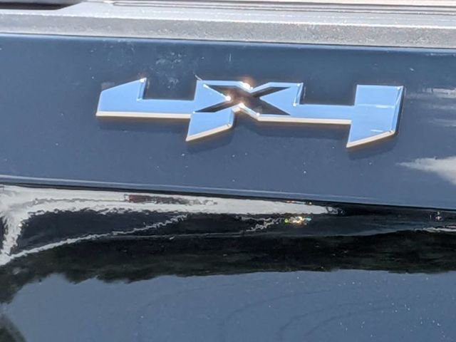 Used 2019 Black GMC SLT image 13